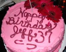 A sensitive cake, sans his man